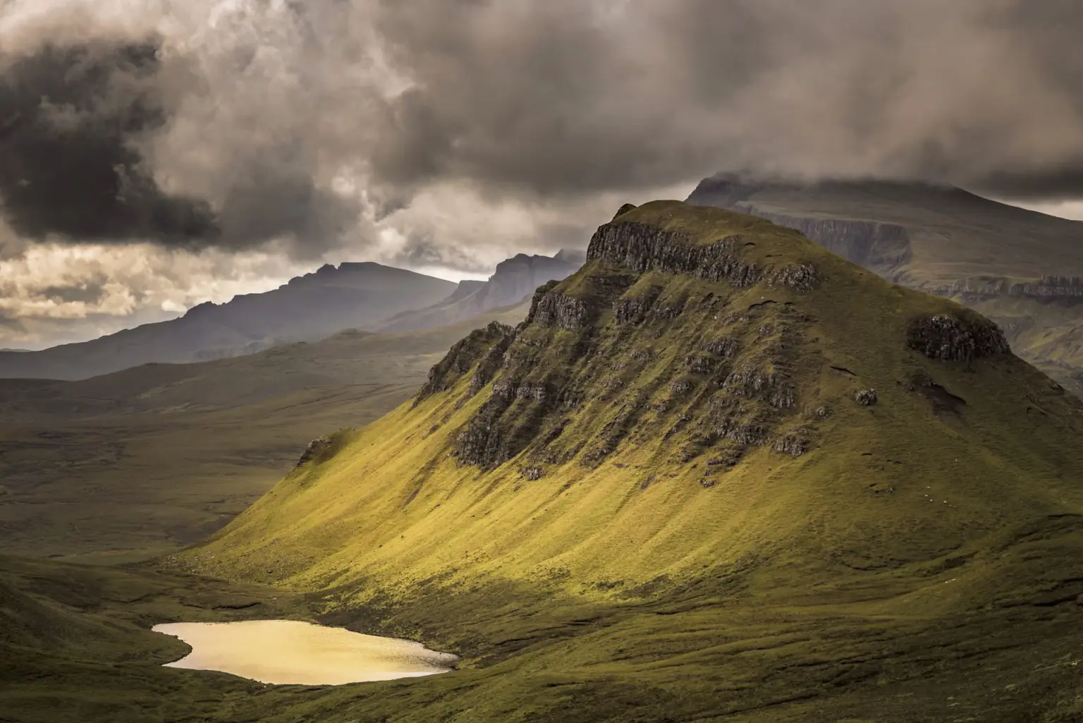 big-mountain-cloud-day